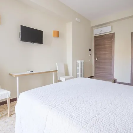 Trastevere Chic 3*